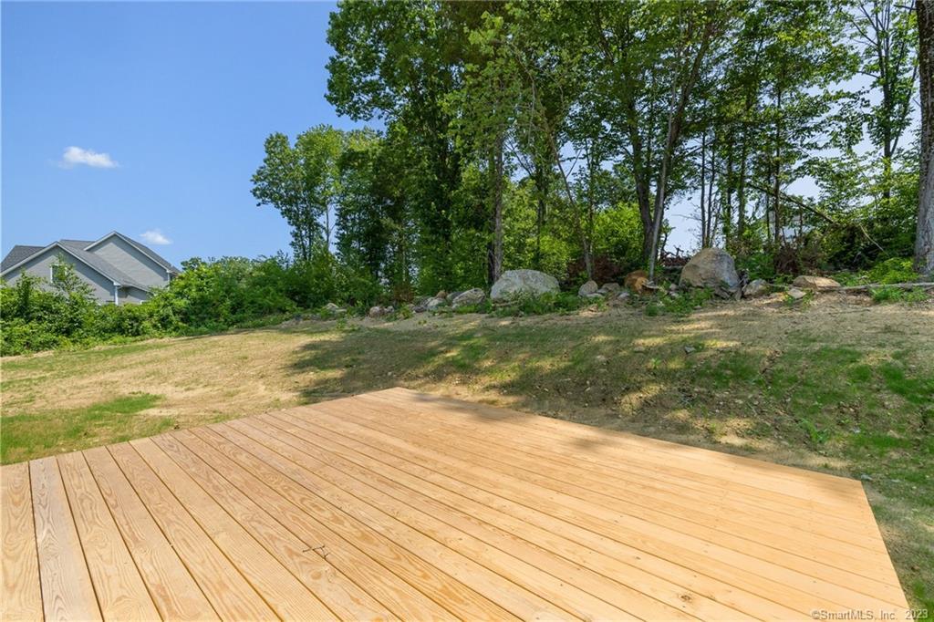 East Hampton, Connecticut, 06424, United States, 3 Bedrooms Bedrooms, ,2 BathroomsBathrooms,Residential,For Sale,1998442