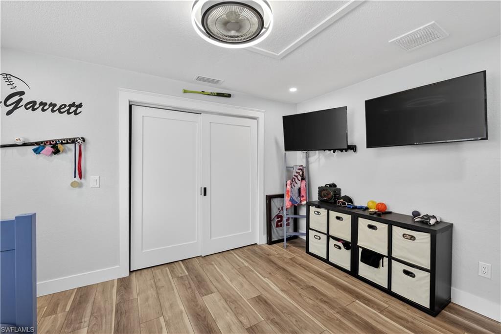 North Fort Myers, Florida, 33917, United States, 3 Bedrooms Bedrooms, ,2 BathroomsBathrooms,Residential,For Sale,2001976