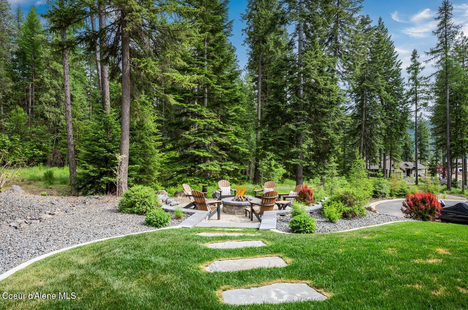 Coeur d'Alene, Idaho, 83814, United States, 4 Bedrooms Bedrooms, ,4 BathroomsBathrooms,Residential,For Sale,1851825
