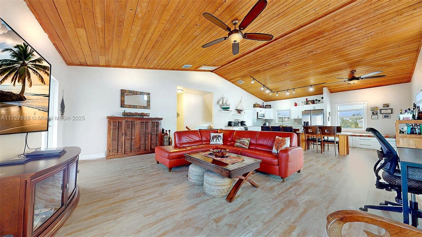 Key Largo, Florida, 33037, United States, 3 Bedrooms Bedrooms, ,3 BathroomsBathrooms,Residential,For Sale,1975772