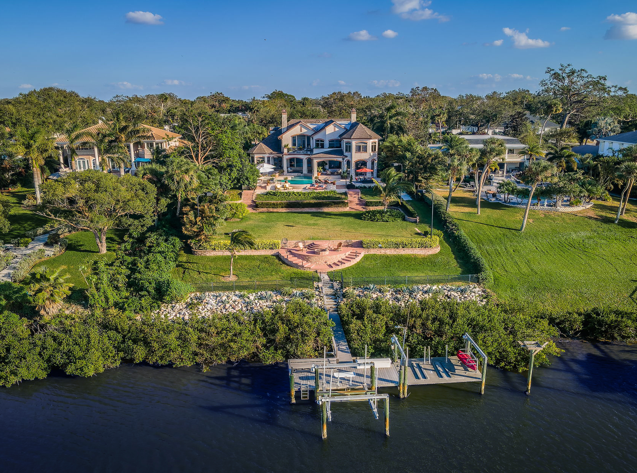 118 Harbor View Lane, Belleair Bluffs, Florida, 33770, United States, 5 Bedrooms Bedrooms, ,6 BathroomsBathrooms,Residential,For Sale,118 Harbor View Lane,1689192
