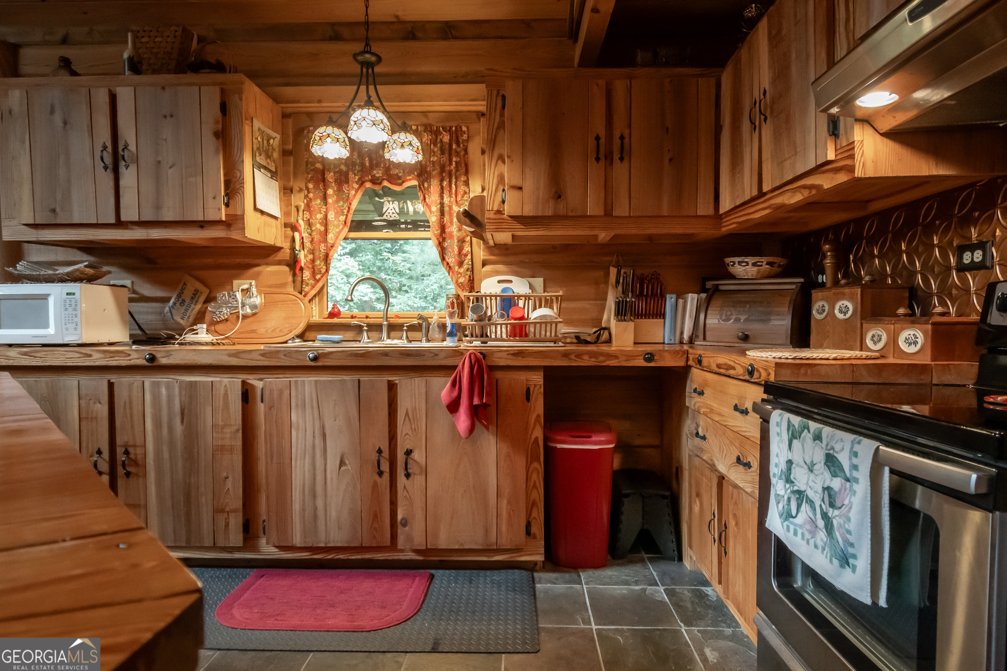 Elberton, Georgia, 30635, United States, 3 Bedrooms Bedrooms, ,3 BathroomsBathrooms,Residential,For Sale,1907088