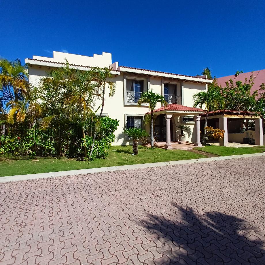 Isla Romantica, Benito Juárez, Quintana Roo, 77500, Mexico, 4 Bedrooms Bedrooms, ,5 BathroomsBathrooms,Residential,For Sale,Isla Romantica,1677042
