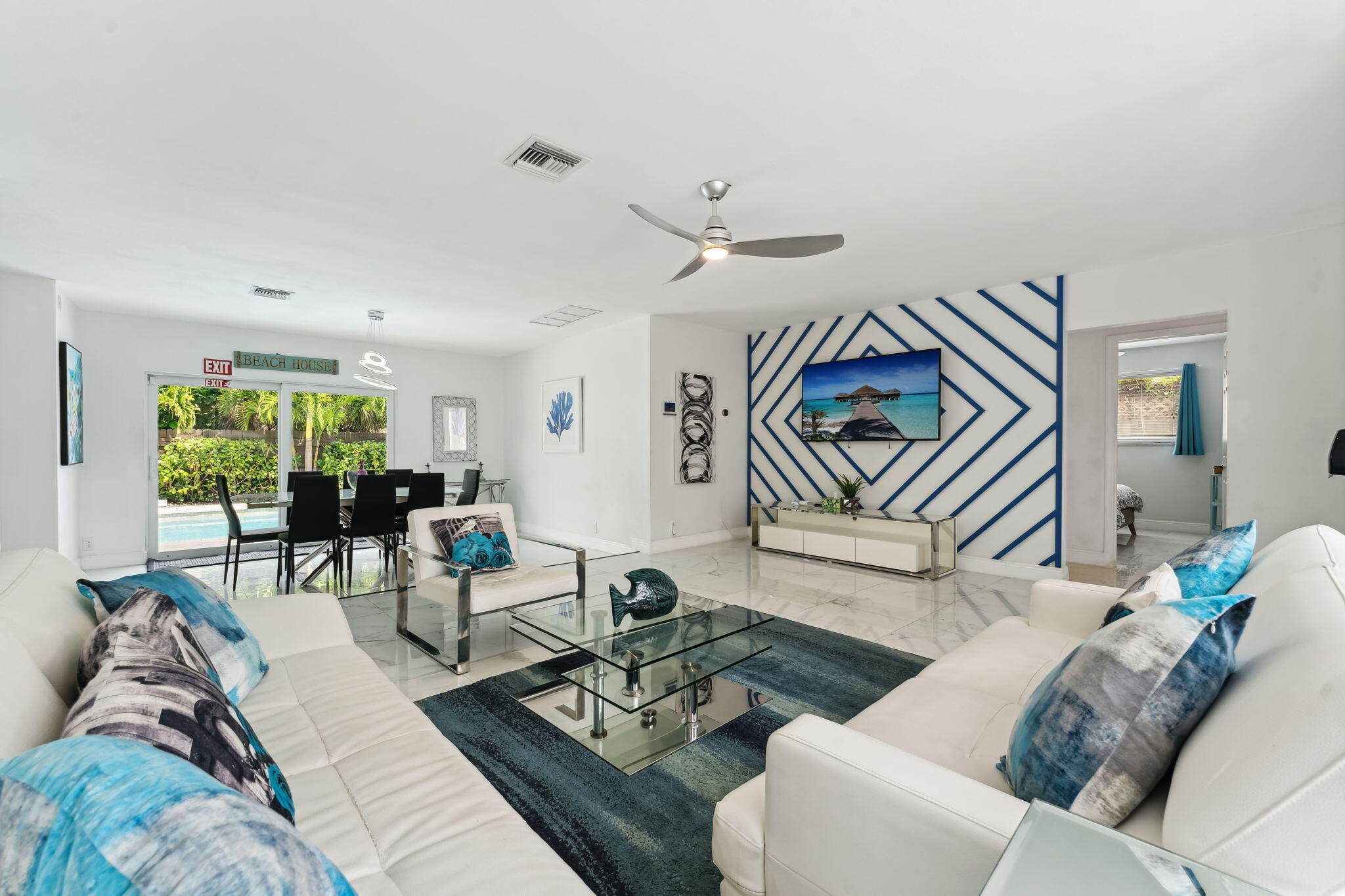 Hollywood, Florida, 33019, United States, 4 Bedrooms Bedrooms, ,3 BathroomsBathrooms,Residential,For Sale,1934699