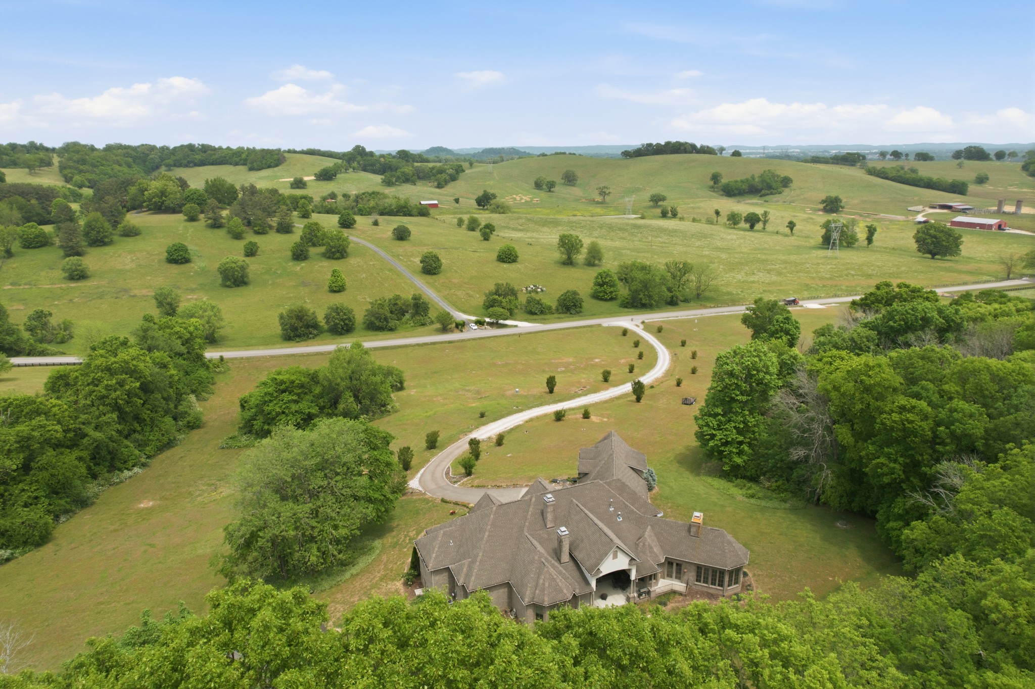  2160 Darks Mill Rd, Columbia, TN, 38401 - 物件實景