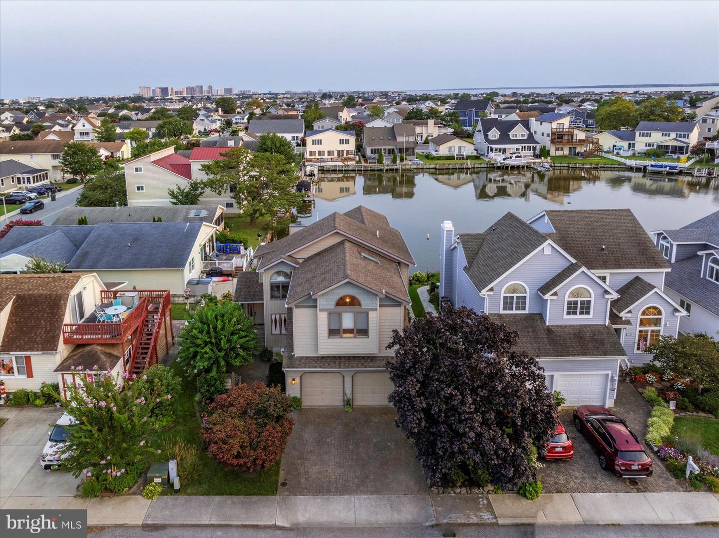 Ocean City, Maryland, 21842, United States, 4 Bedrooms Bedrooms, ,3 BathroomsBathrooms,Residential,For Sale,1942171