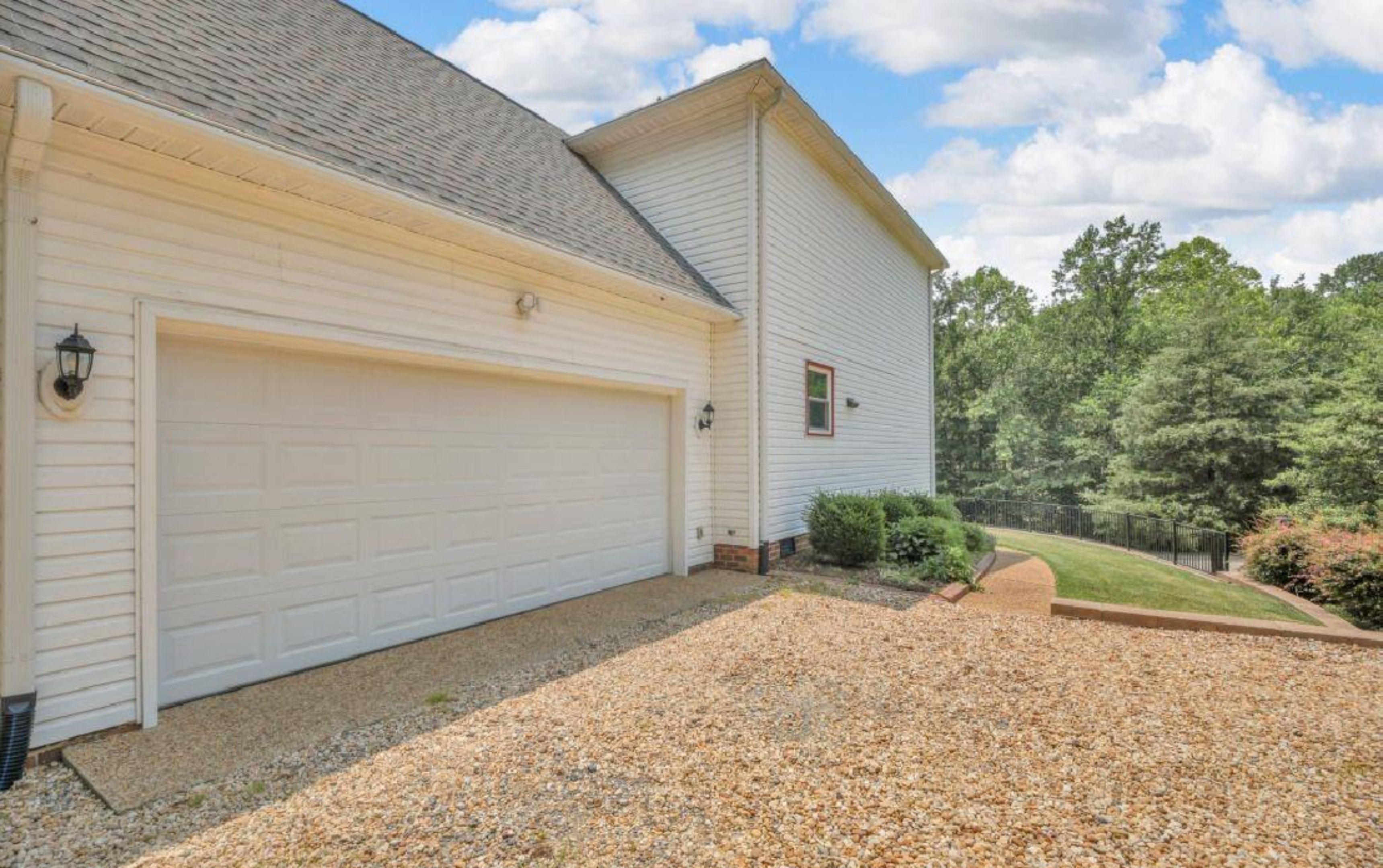 Williamsburg, Virginia, 23188, United States, 3 Bedrooms Bedrooms, ,3 BathroomsBathrooms,Residential,For Sale,1942664
