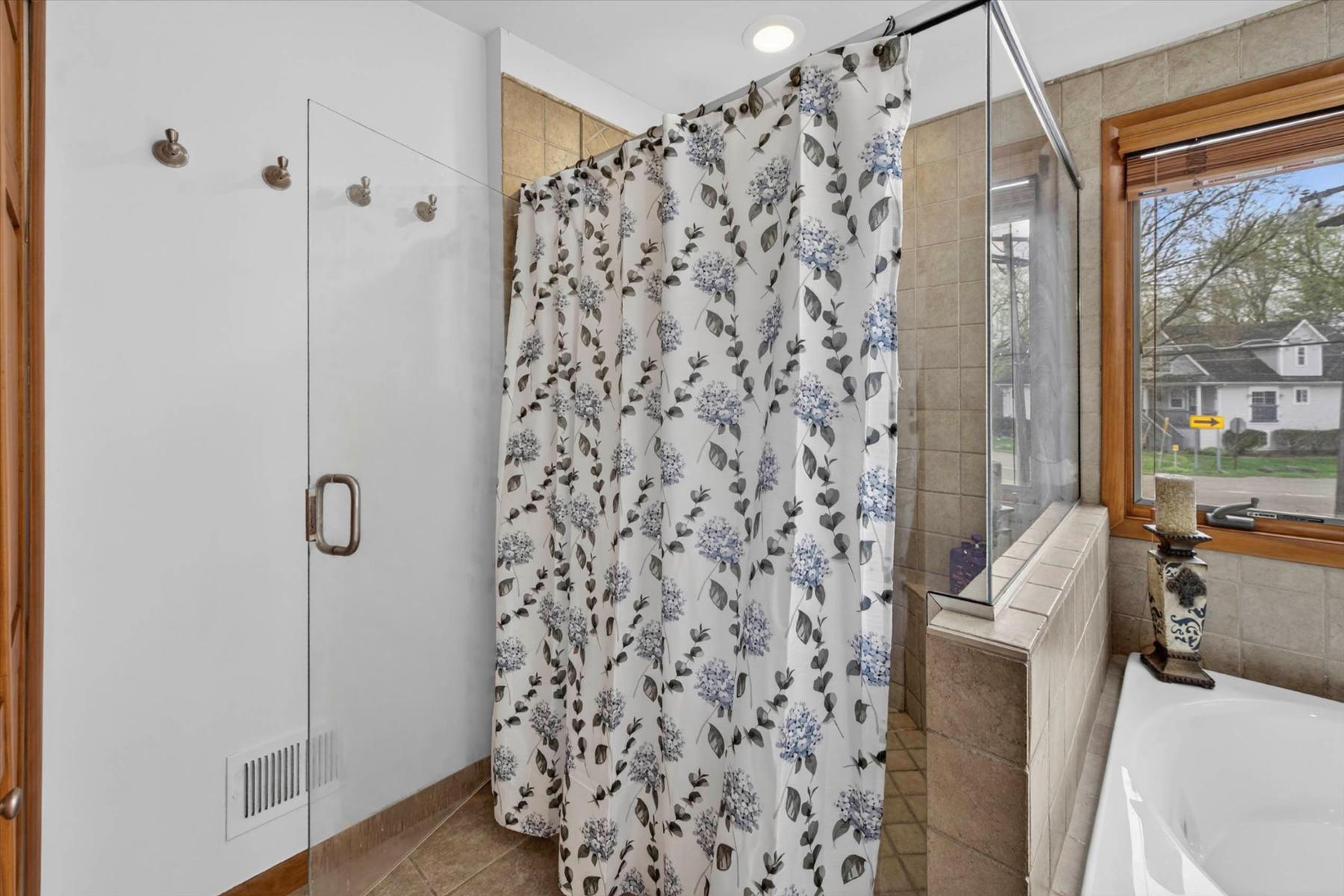  Commerce Township - 物件實景