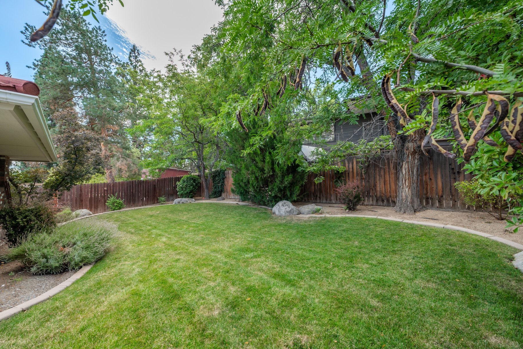  RARE SKYLINE HEIGHTS OPPORTUNITY  6,024 SF BRICK HOME ON .38 ACRE  NO HOA - 物件實景