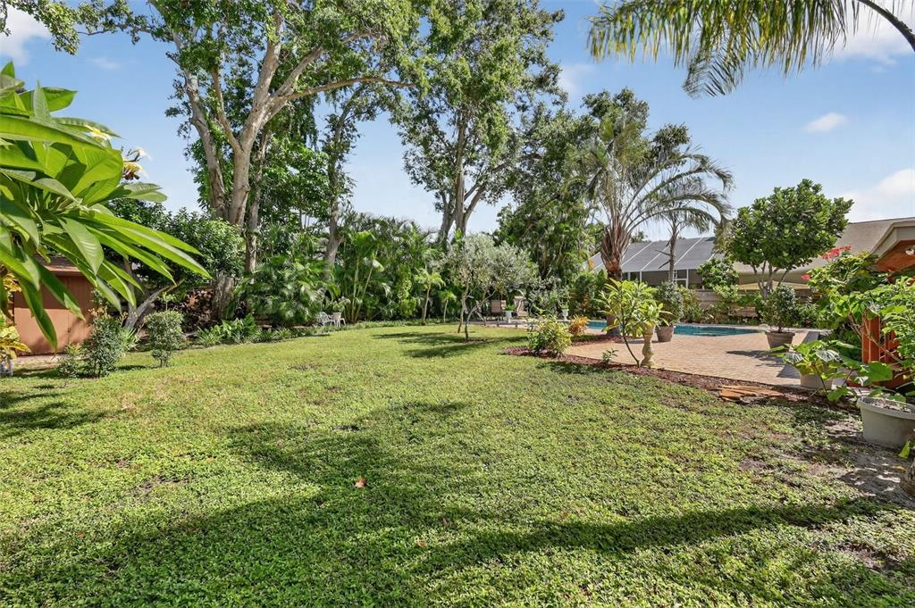 Seminole, Florida, 33776, United States, 3 Bedrooms Bedrooms, ,3 BathroomsBathrooms,Residential,For Sale,1989407