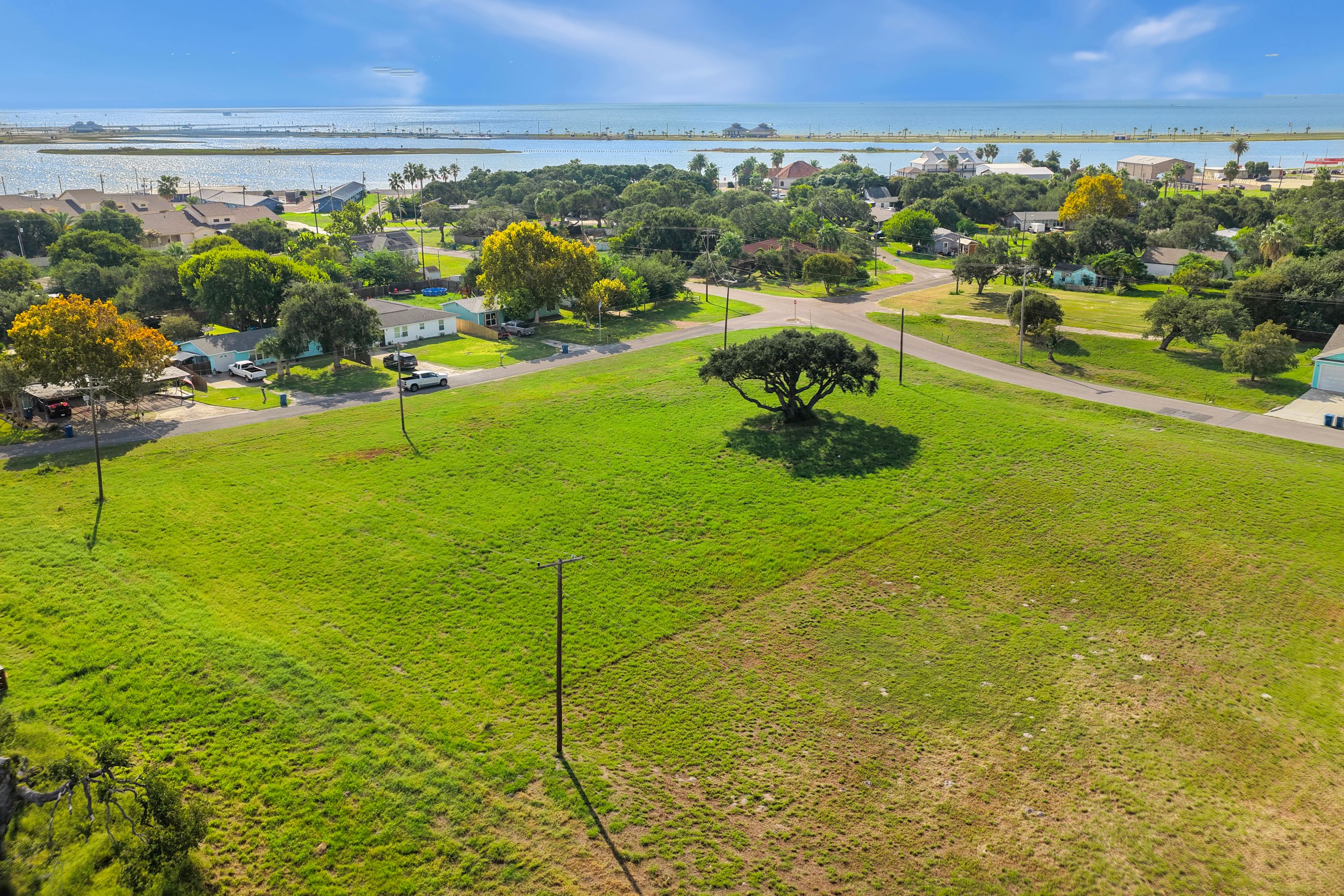  Rare Corner Homesite in the Heart of Rockport - 物件實景