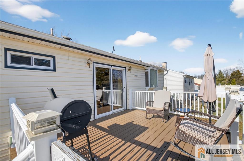 Old Bridge, New Jersey, 08857, United States, 3 Bedrooms Bedrooms, ,2 BathroomsBathrooms,Residential,For Sale,2003291