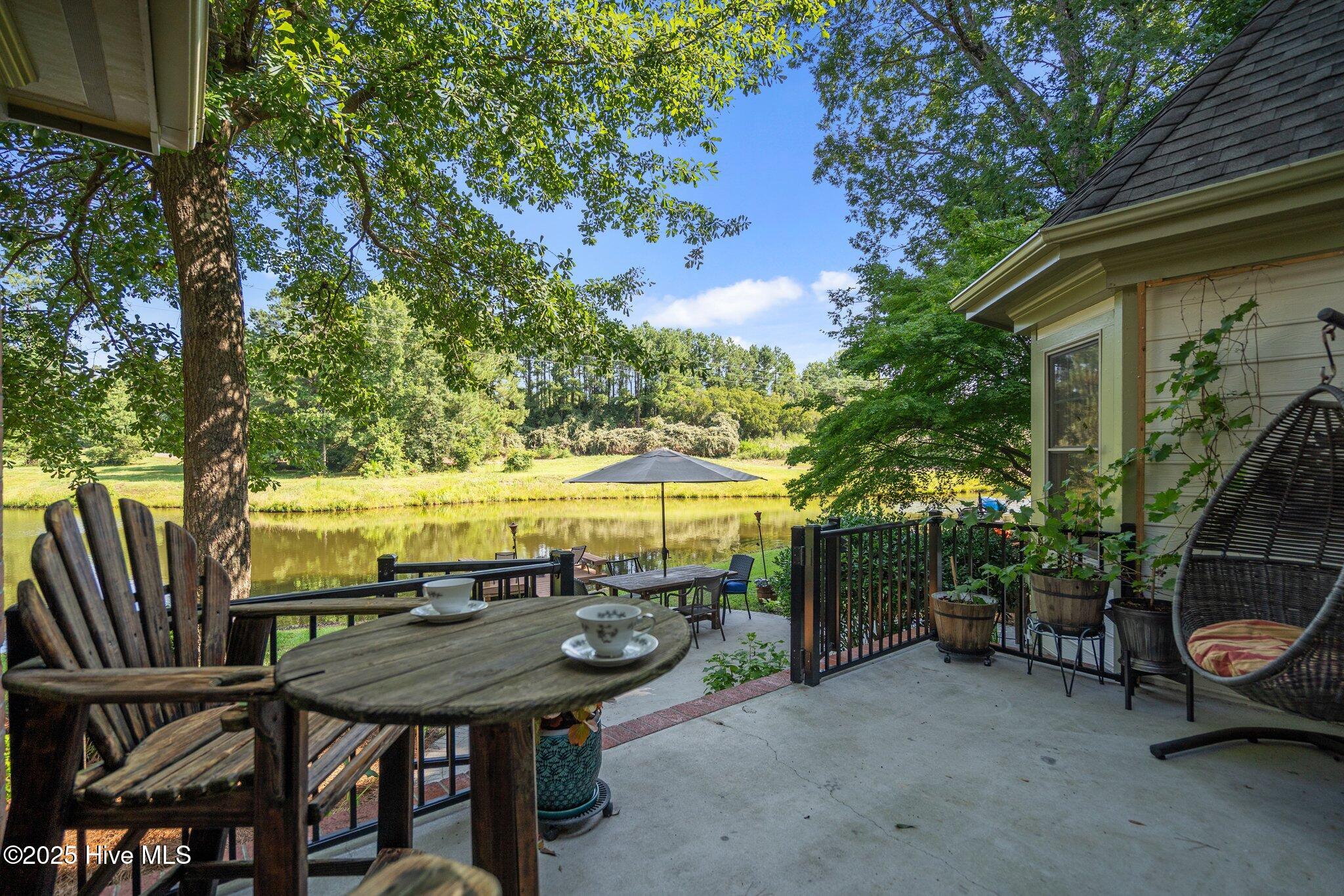 Wallace, North Carolina, 28466, United States, 4 Bedrooms Bedrooms, ,4 BathroomsBathrooms,Residential,For Sale,1982430