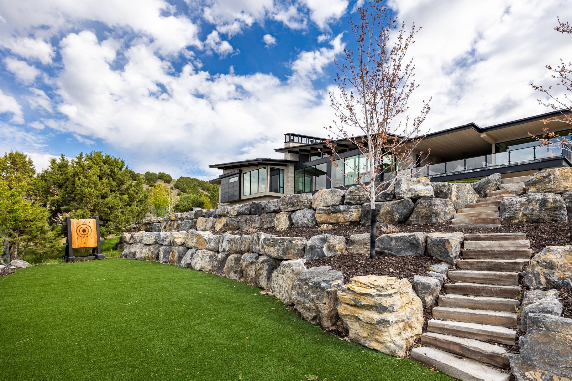  Luxury Lives Here  Architectural Masterpiece with Unmatched Privacy & Views - 物件實景