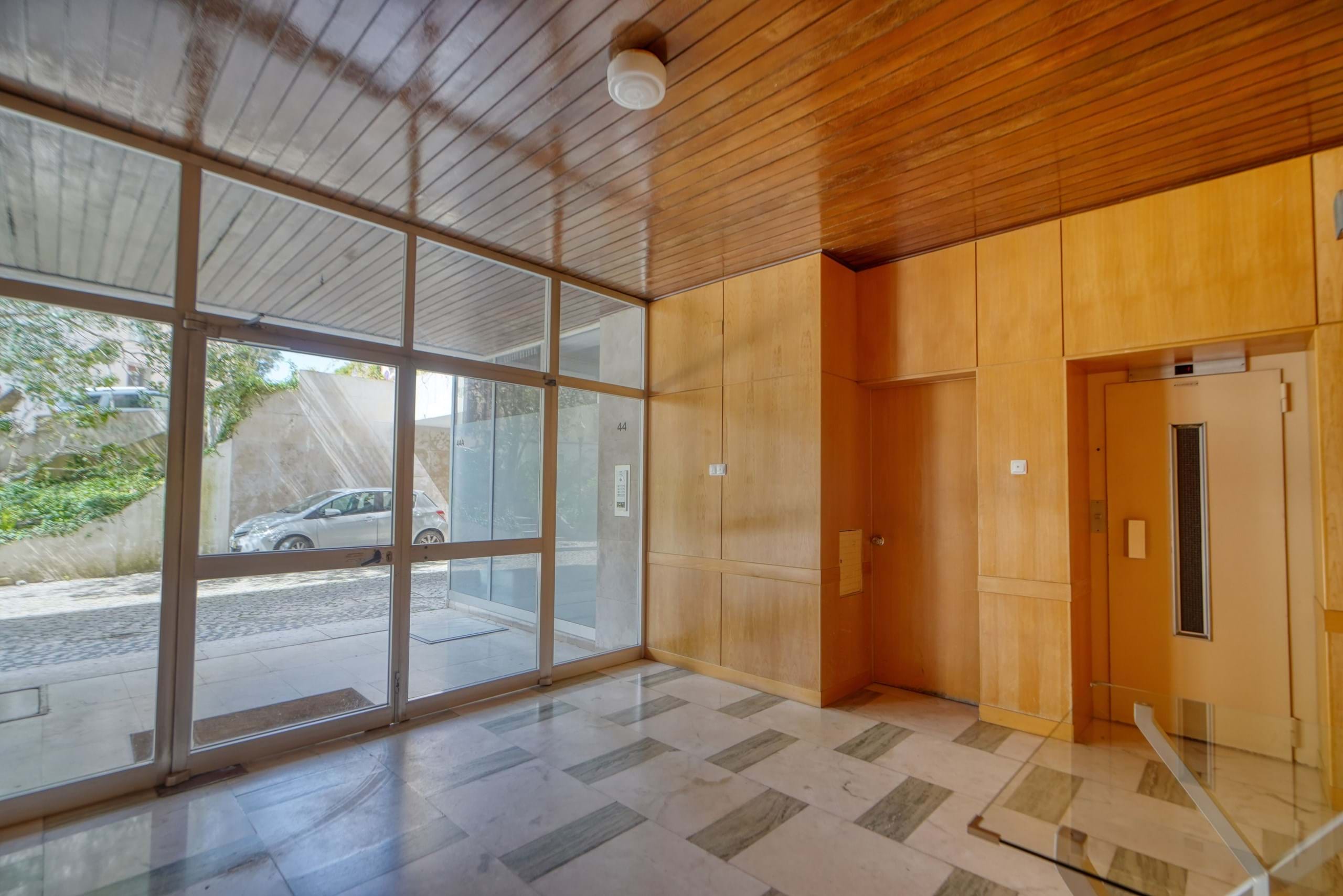 Lisboa, Lisbon, 1200-842, PT, 4 Bedrooms Bedrooms, ,3 BathroomsBathrooms,Residential,For Sale,1794251