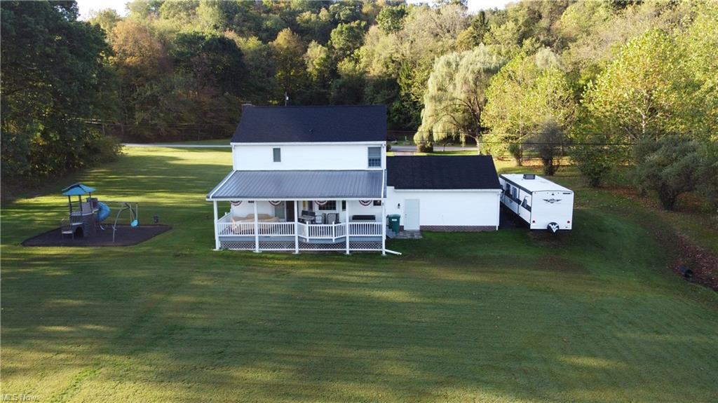 Chester, West Virginia, 26034, United States, 3 Bedrooms Bedrooms, ,3 BathroomsBathrooms,Residential,For Sale,1975770