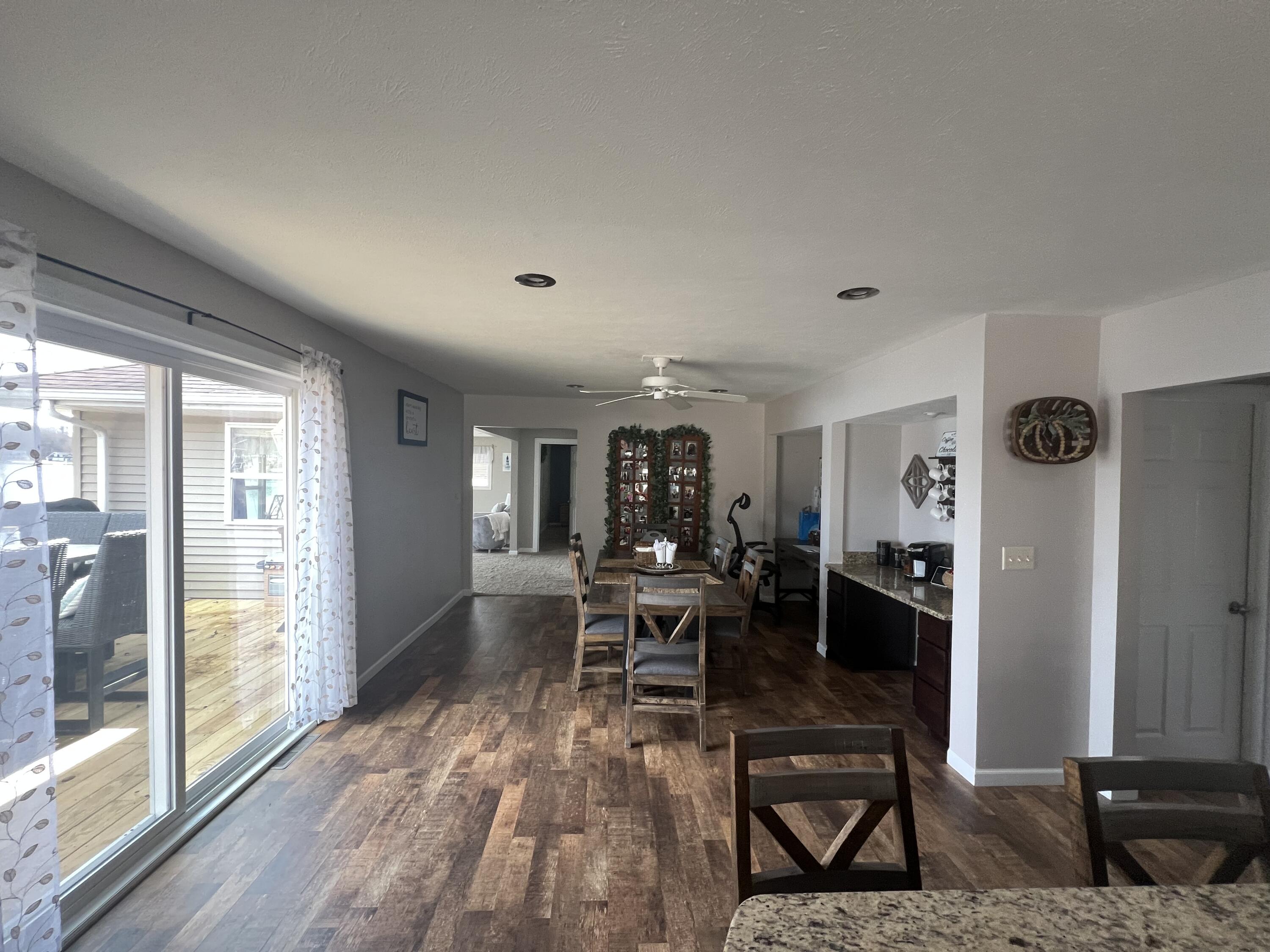 Fremont, Michigan, 49412, United States, 3 Bedrooms Bedrooms, ,2 BathroomsBathrooms,Residential,For Sale,1743034