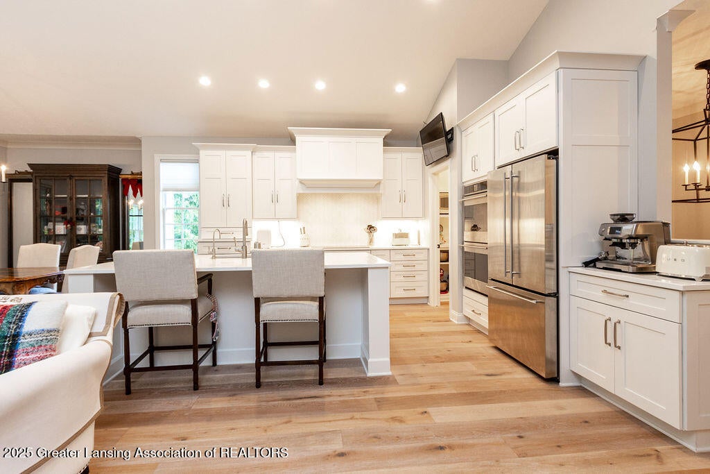 East Lansing, Michigan, 48823, United States, 4 Bedrooms Bedrooms, ,3 BathroomsBathrooms,Residential,For Sale,1890270