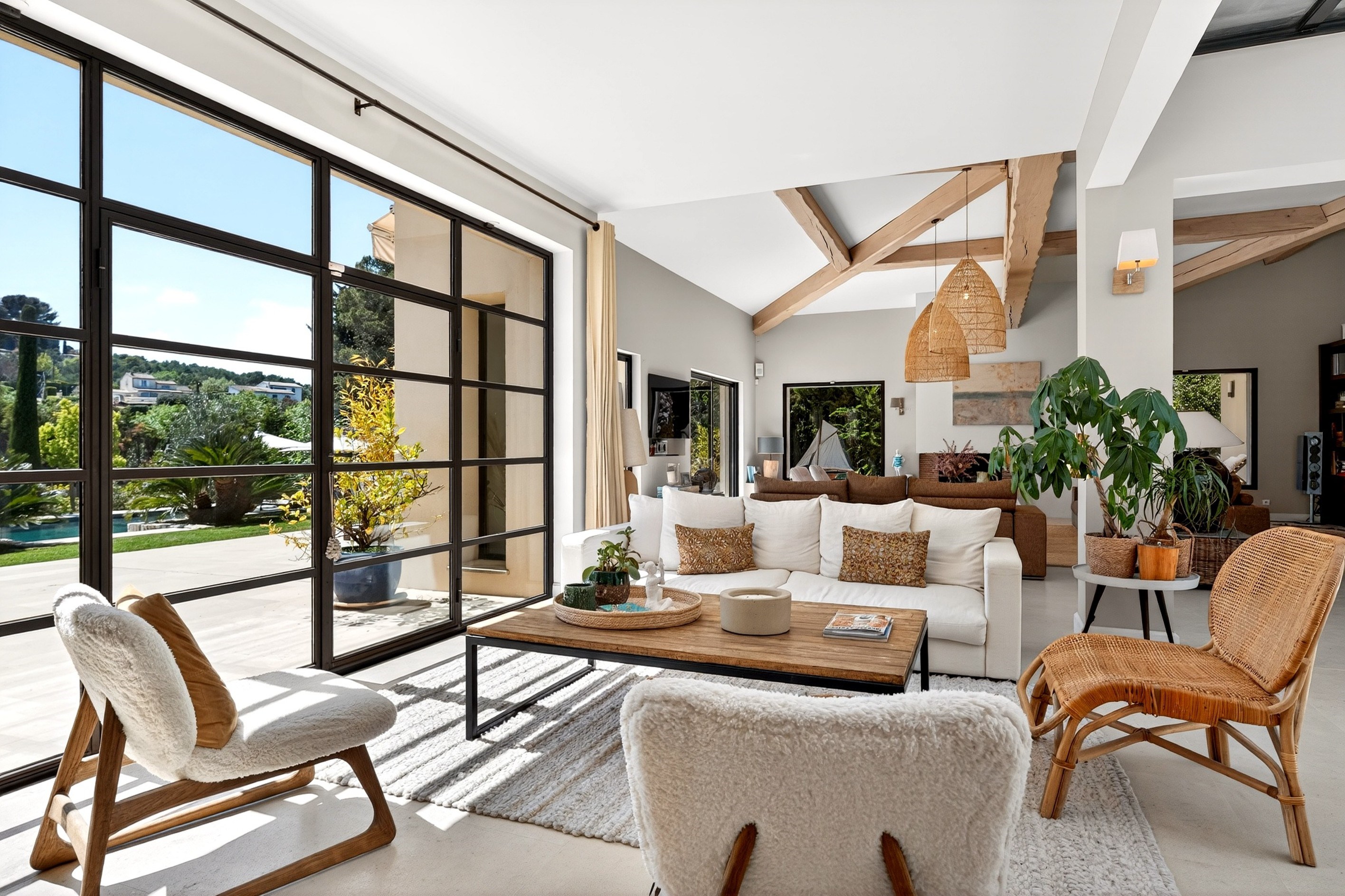  Valbonne luxury villa with pool, guest house and 6 bedrooms near international … - 物件實景