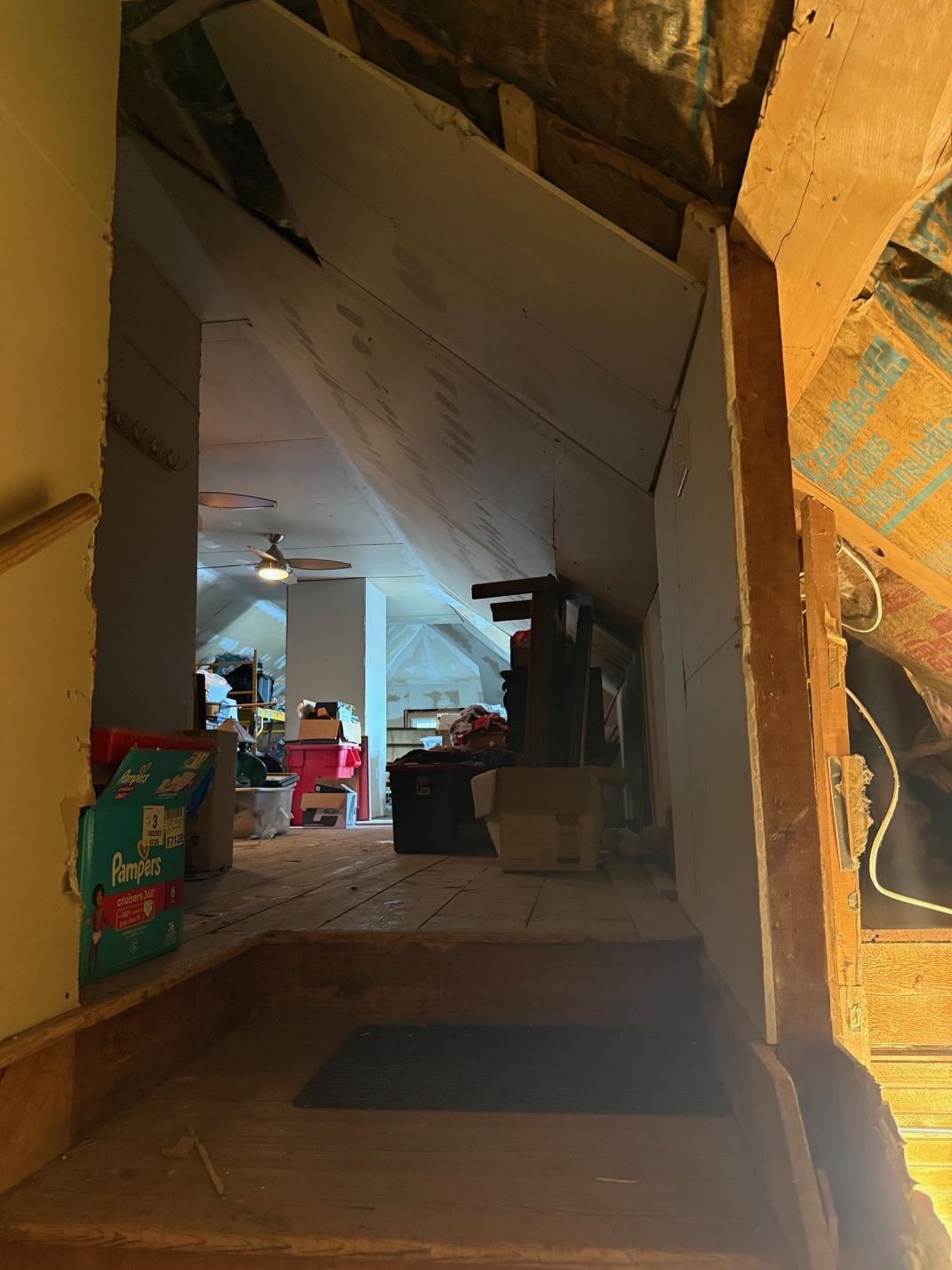 Manchester, New Hampshire, 03104, United States, ,Residential,For Sale,1955454