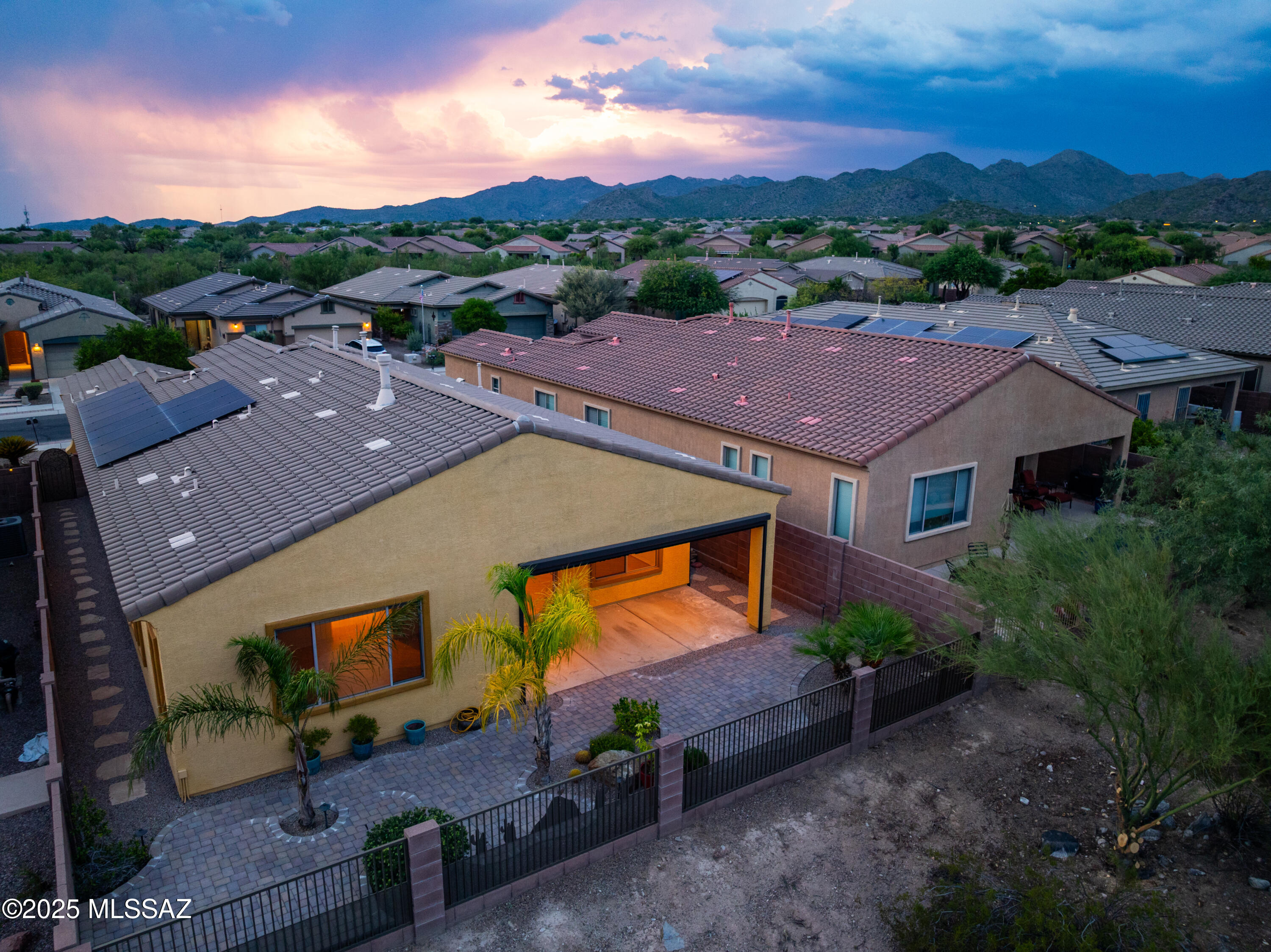 Marana, Arizona, 85658, United States, 3 Bedrooms Bedrooms, ,3 BathroomsBathrooms,Residential,For Sale,1926095