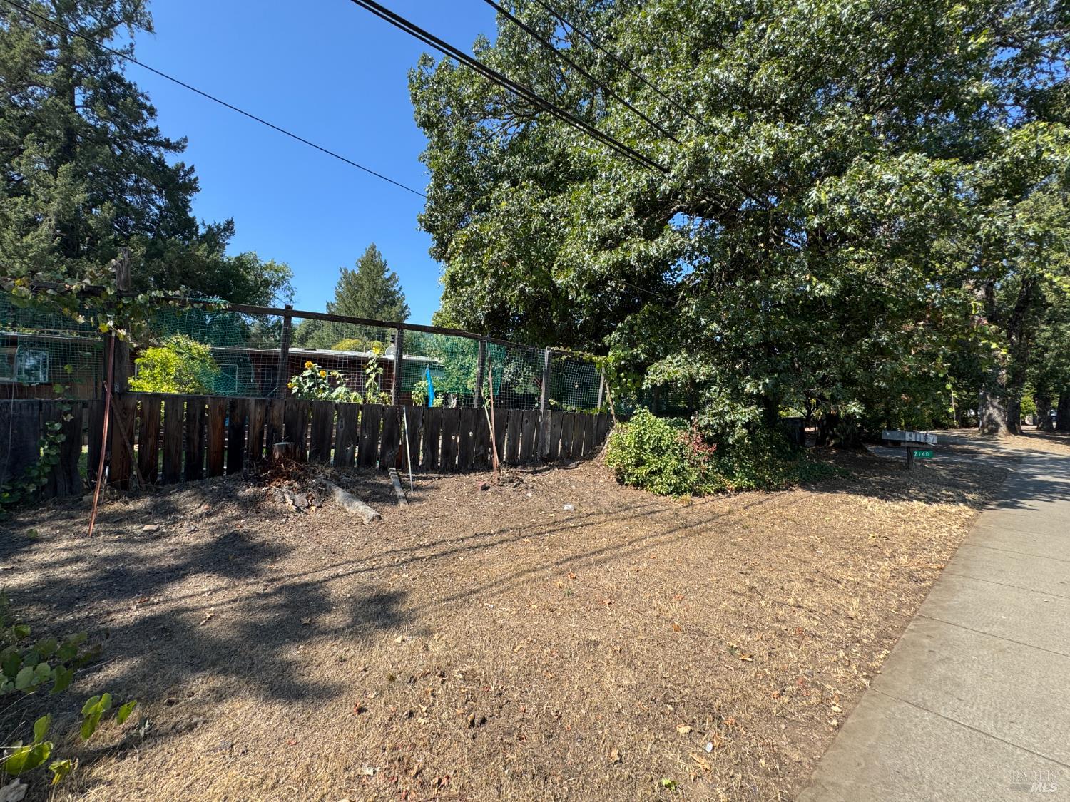 Ukiah, California, 95482, United States, 8 Bedrooms Bedrooms, ,4 BathroomsBathrooms,Residential,For Sale,1995478