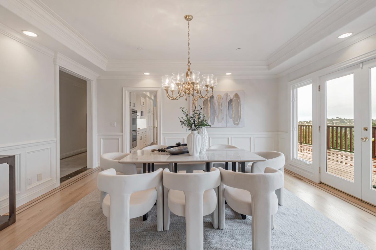 San Carlos, California, 94070, United States, 5 Bedrooms Bedrooms, ,5 BathroomsBathrooms,Residential,For Sale,1700172