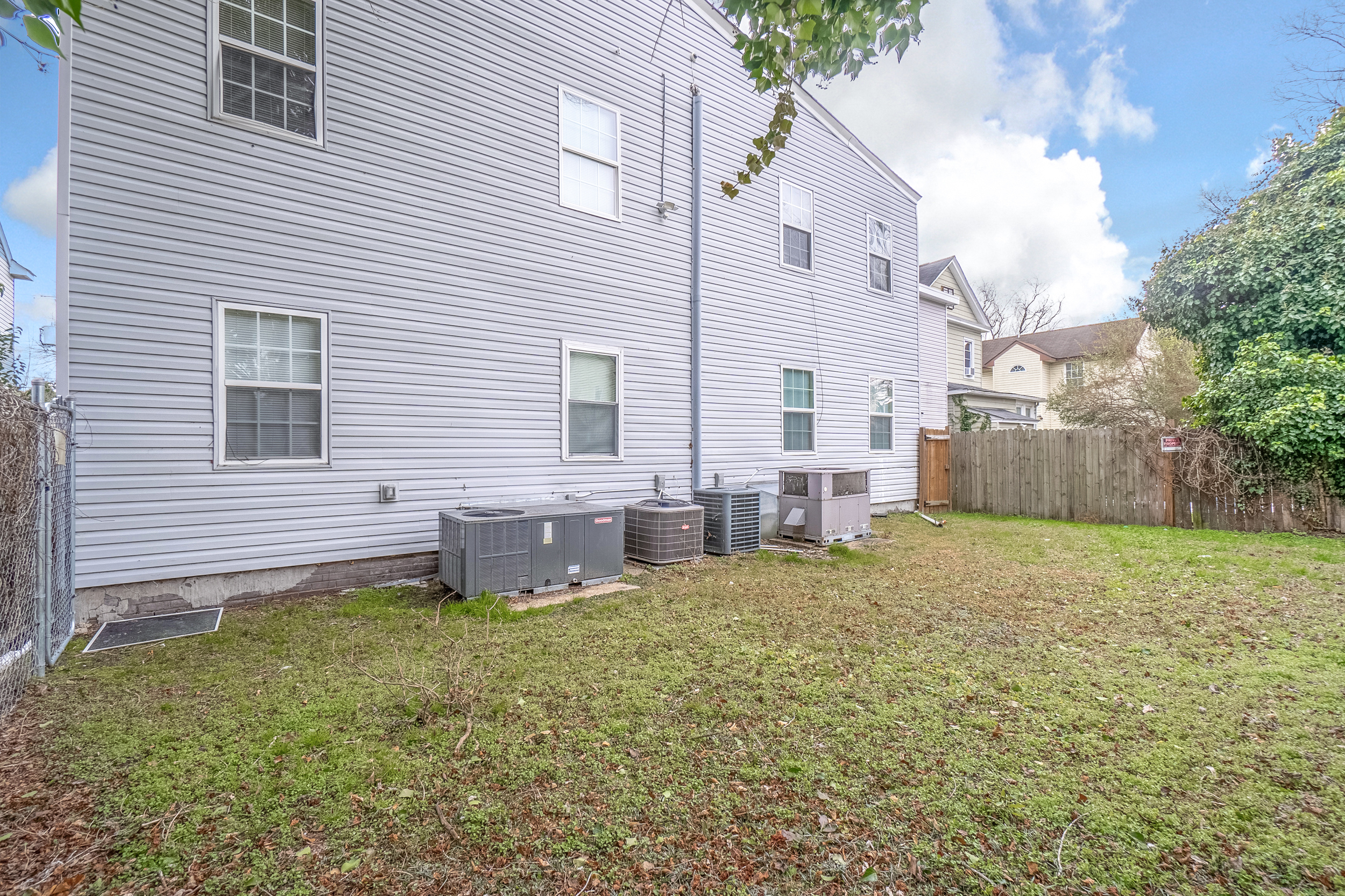 Portsmouth, Virginia, 23704, United States, ,Residential,For Sale,1776933