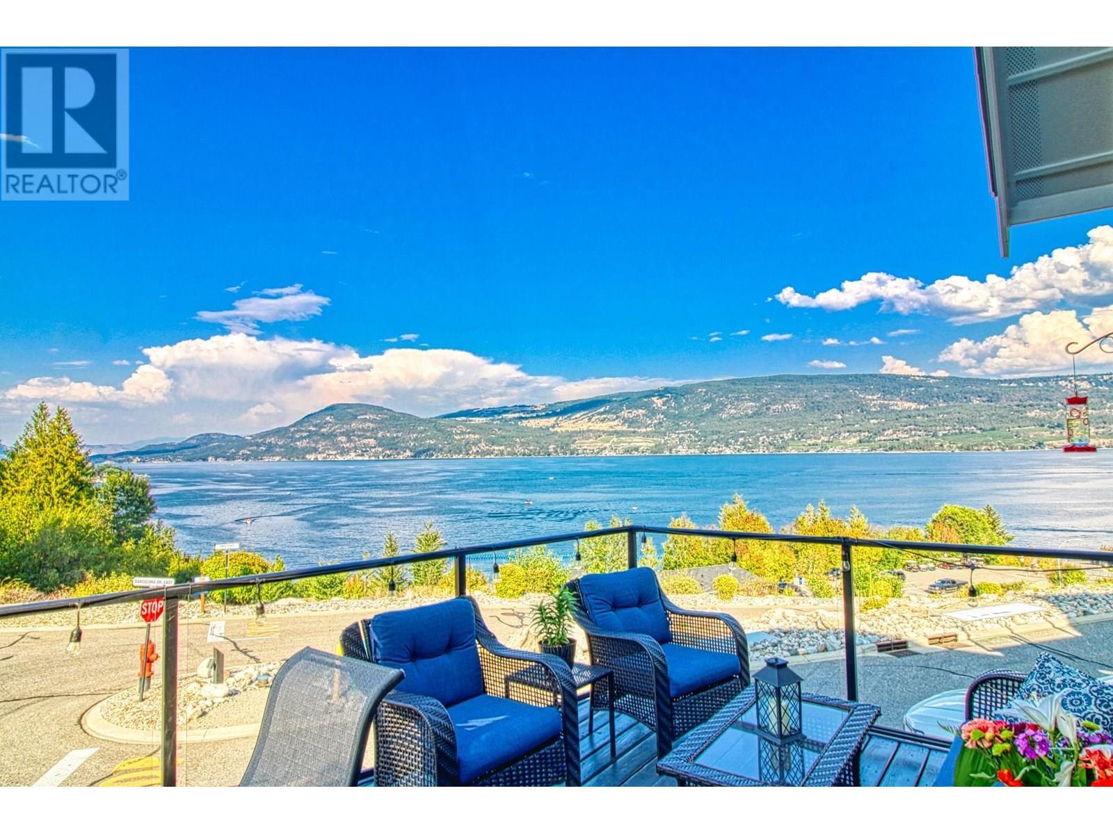 KELOWNA, British Columbia, V1Z 3R8, CA, 3 Bedrooms Bedrooms, ,2 BathroomsBathrooms,Residential,For Sale,1951529