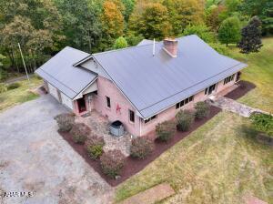 1tq5sqtifeit, Pennsylvania, 15534, United States, 3 Bedrooms Bedrooms, ,3 BathroomsBathrooms,Residential,For Sale,1947387