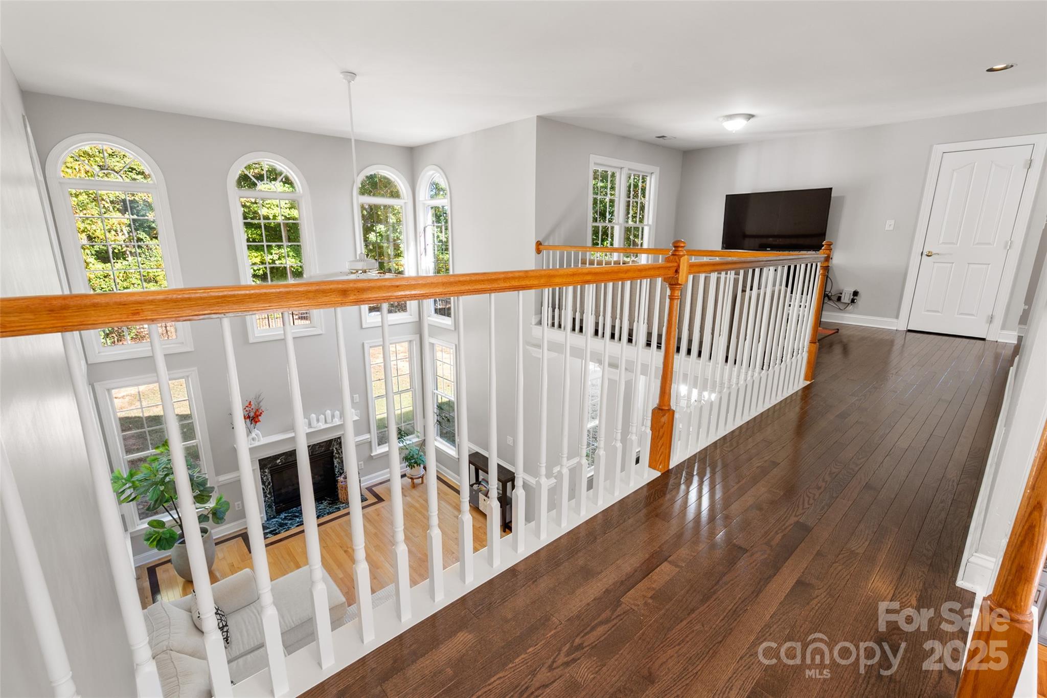 Matthews, North Carolina, 28104, United States, 4 Bedrooms Bedrooms, ,4 BathroomsBathrooms,Residential,For Sale,1989283