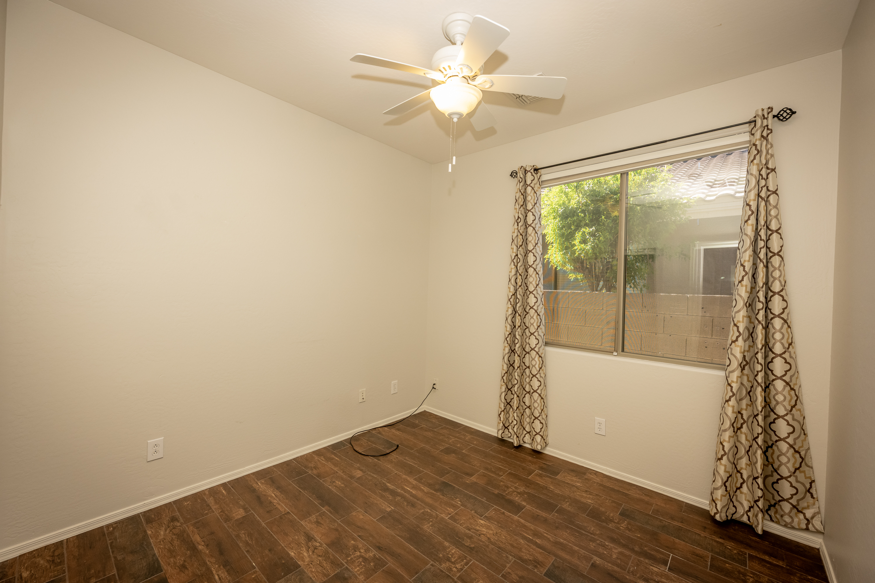 ANTHEM, Arizona, 85086, United States, 4 Bedrooms Bedrooms, ,2 BathroomsBathrooms,Residential,For Sale,1937627