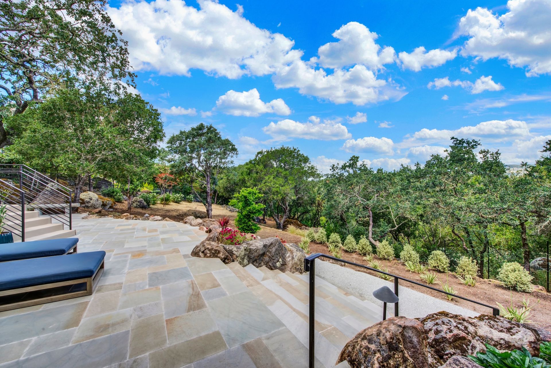  Gated Hagen Oaks Estates Residence - 物件實景
