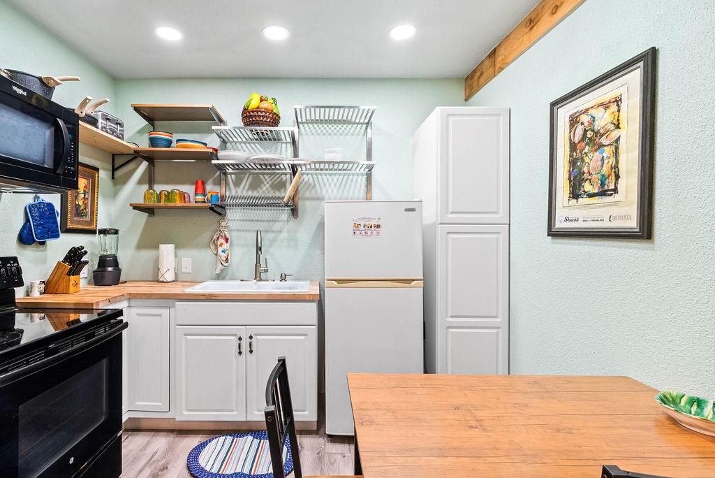 Corpus Christi, Texas, 78404, United States, 3 Bedrooms Bedrooms, ,3 BathroomsBathrooms,Residential,For Sale,1859850