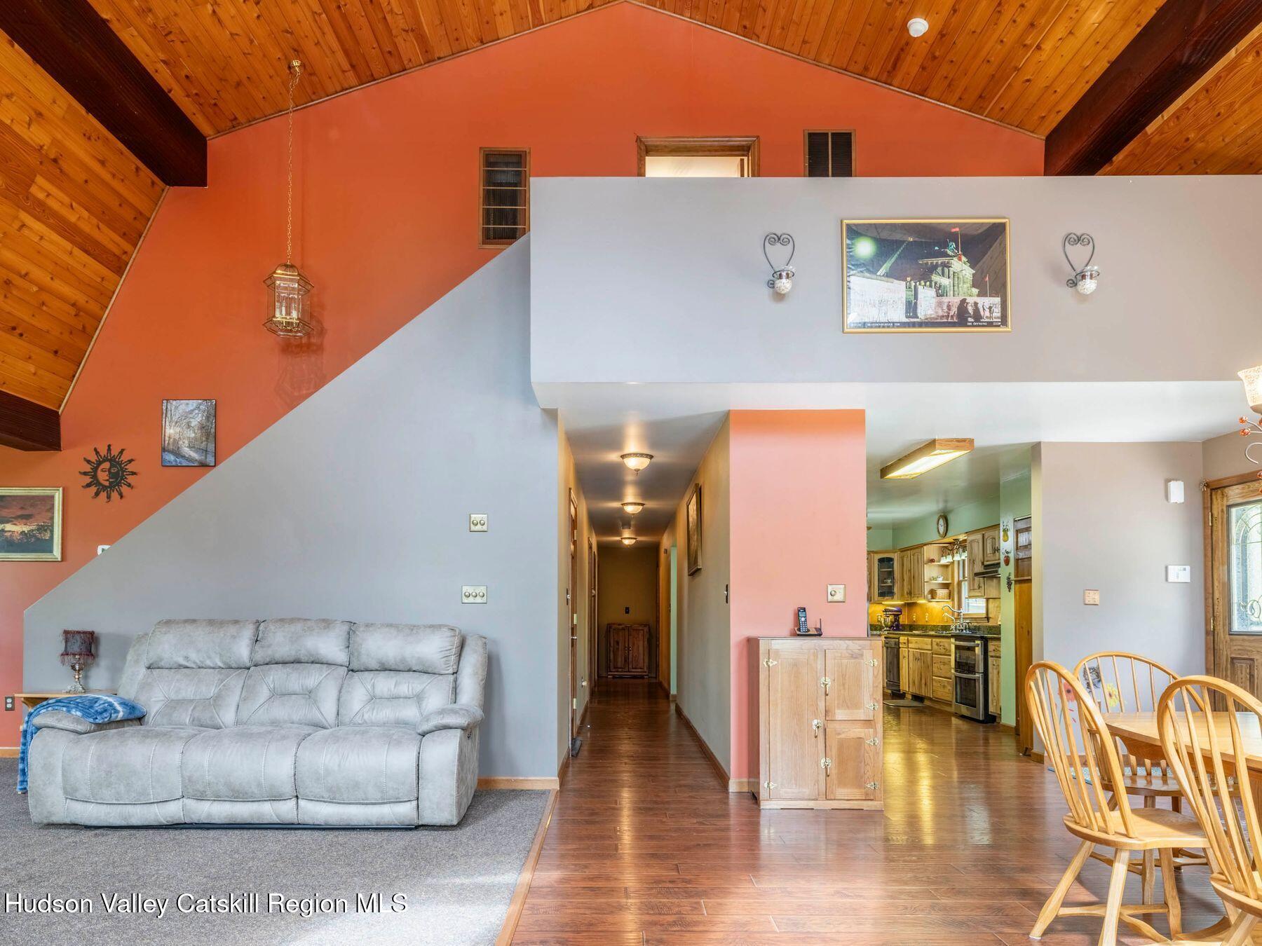 Stone Ridge, New York, 12484, United States, 4 Bedrooms Bedrooms, ,2 BathroomsBathrooms,Residential,For Sale,1804988
