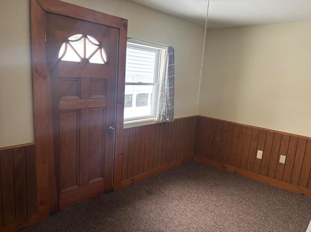 Nashua, New Hampshire, 03060, United States, 6 Bedrooms Bedrooms, ,2 BathroomsBathrooms,Residential,For Sale,2009233