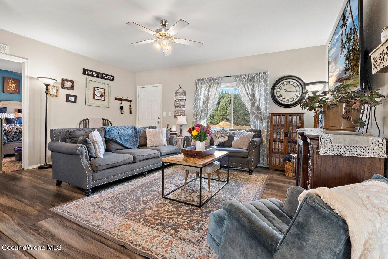 Athol, Idaho, 83801, United States, 4 Bedrooms Bedrooms, ,2 BathroomsBathrooms,Residential,For Sale,1974922