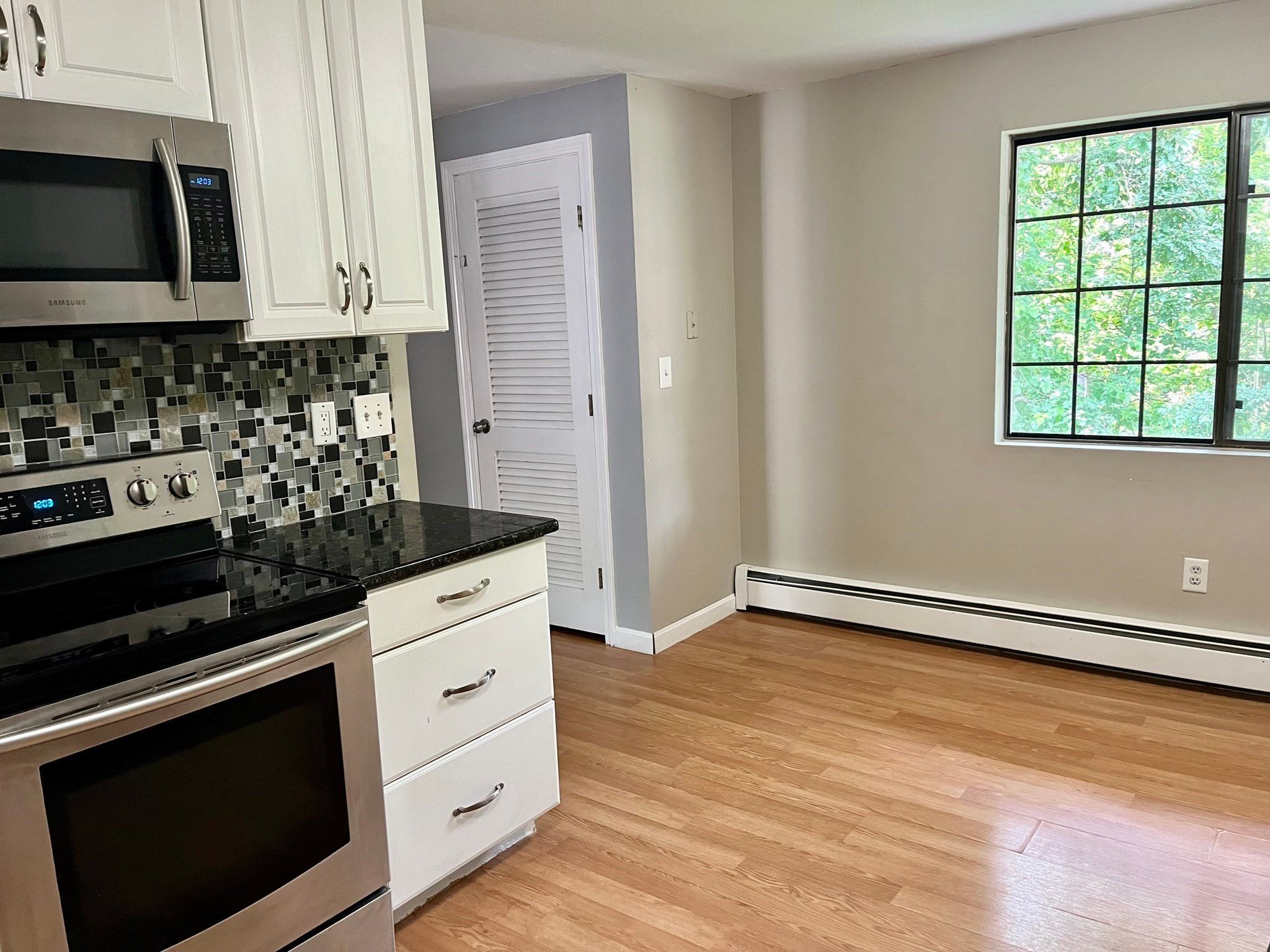  1600 Skyline Drive, Unit 6, Lowell, MA, 01854 - 物件實景