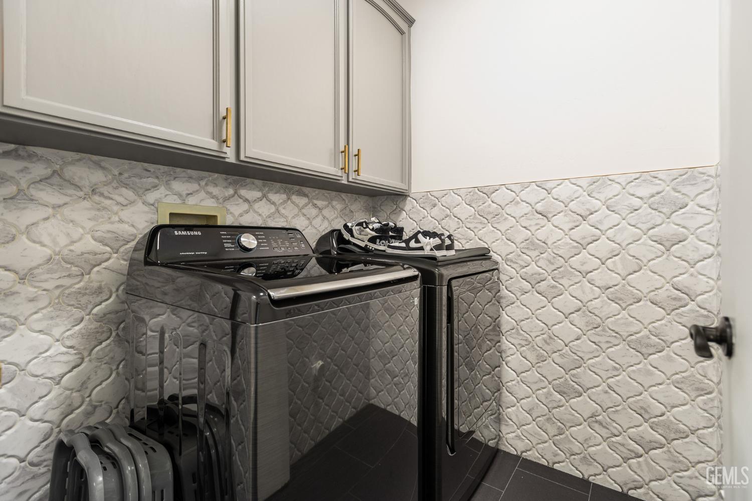 Lindsay, California, 93274, United States, 3 Bedrooms Bedrooms, ,2 BathroomsBathrooms,Residential,For Sale,2013537