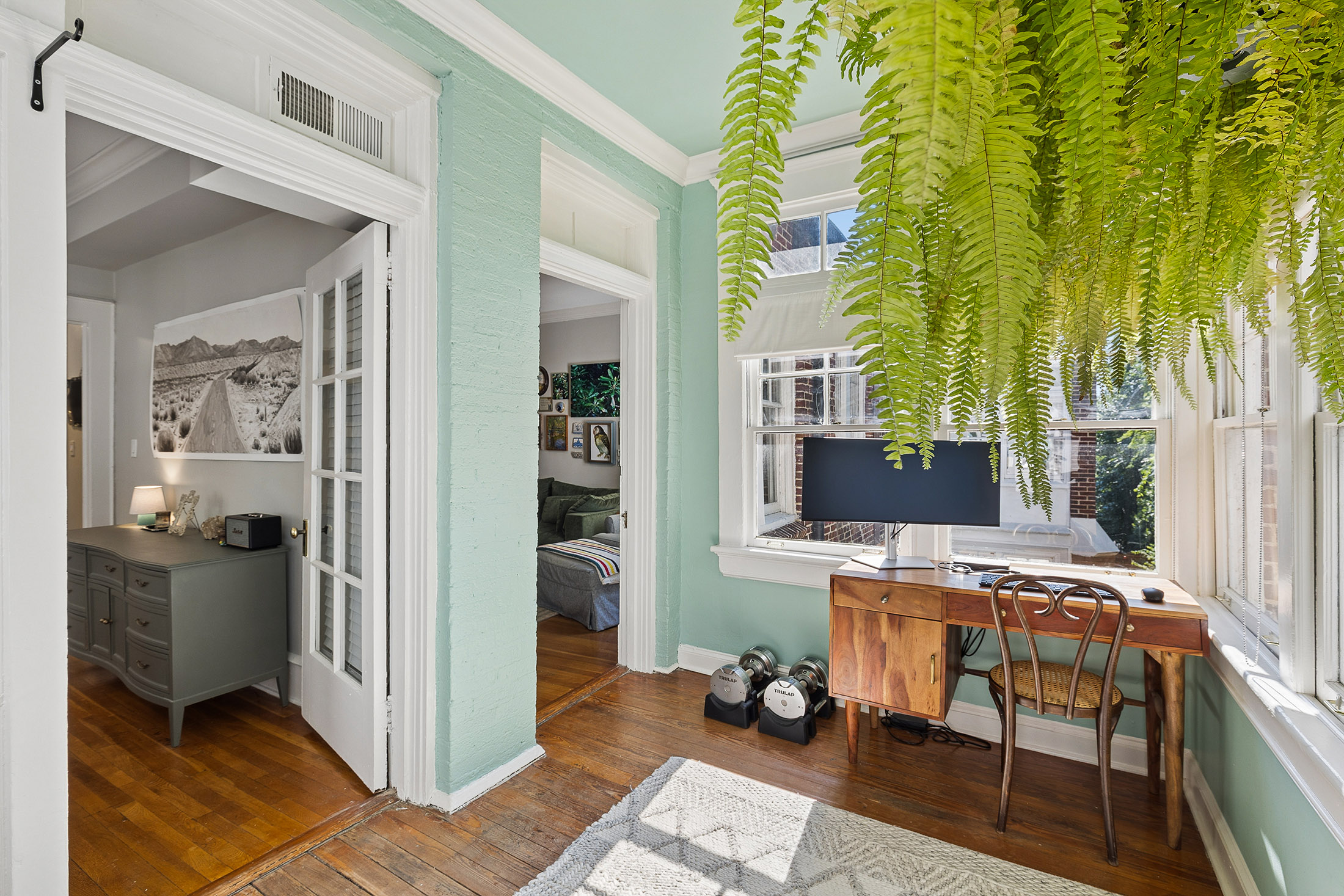  Top-Floor, End-Unit Condo in Historic Midtown Building - 物件實景