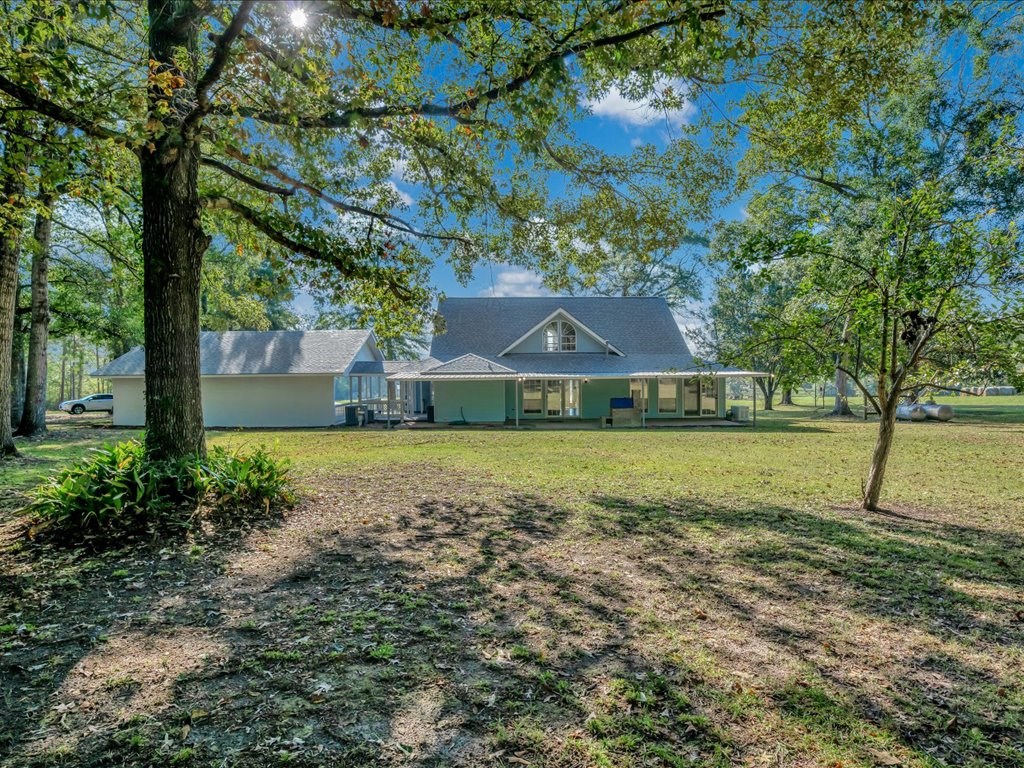 Huntington, Texas, 75949, United States, 4 Bedrooms Bedrooms, ,2 BathroomsBathrooms,Residential,For Sale,1975169