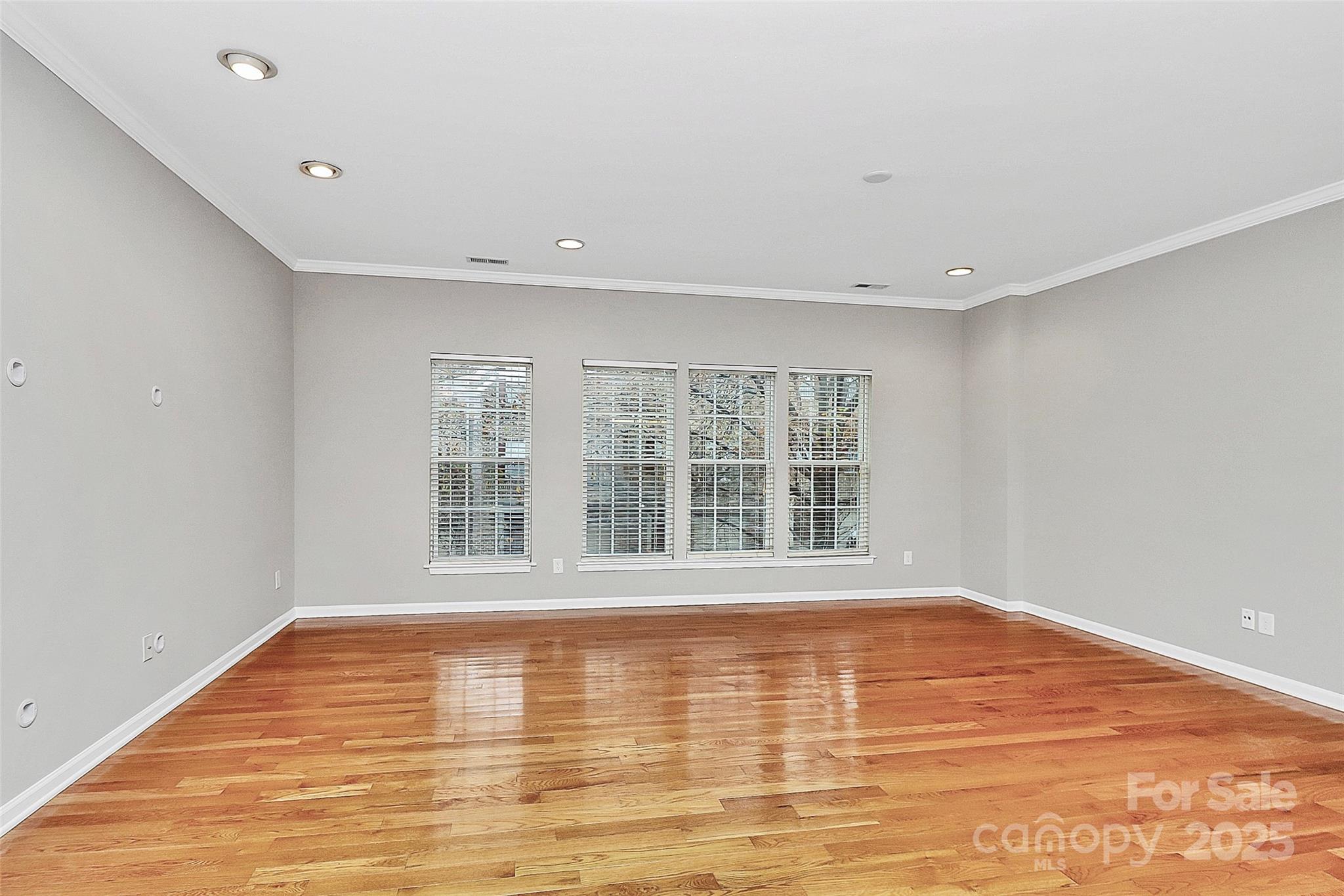 Charlotte, North Carolina, 28203, United States, 3 Bedrooms Bedrooms, ,3 BathroomsBathrooms,Residential,For Sale,2003363