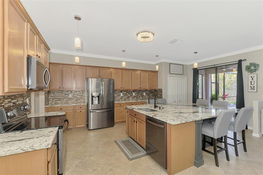 Venice, Florida, 34293, United States, 5 Bedrooms Bedrooms, ,3 BathroomsBathrooms,Residential,For Sale,1705065