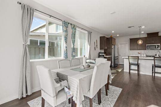 Lathrop, California, 95330, United States, 4 Bedrooms Bedrooms, ,3 BathroomsBathrooms,Residential,For Sale,2000670