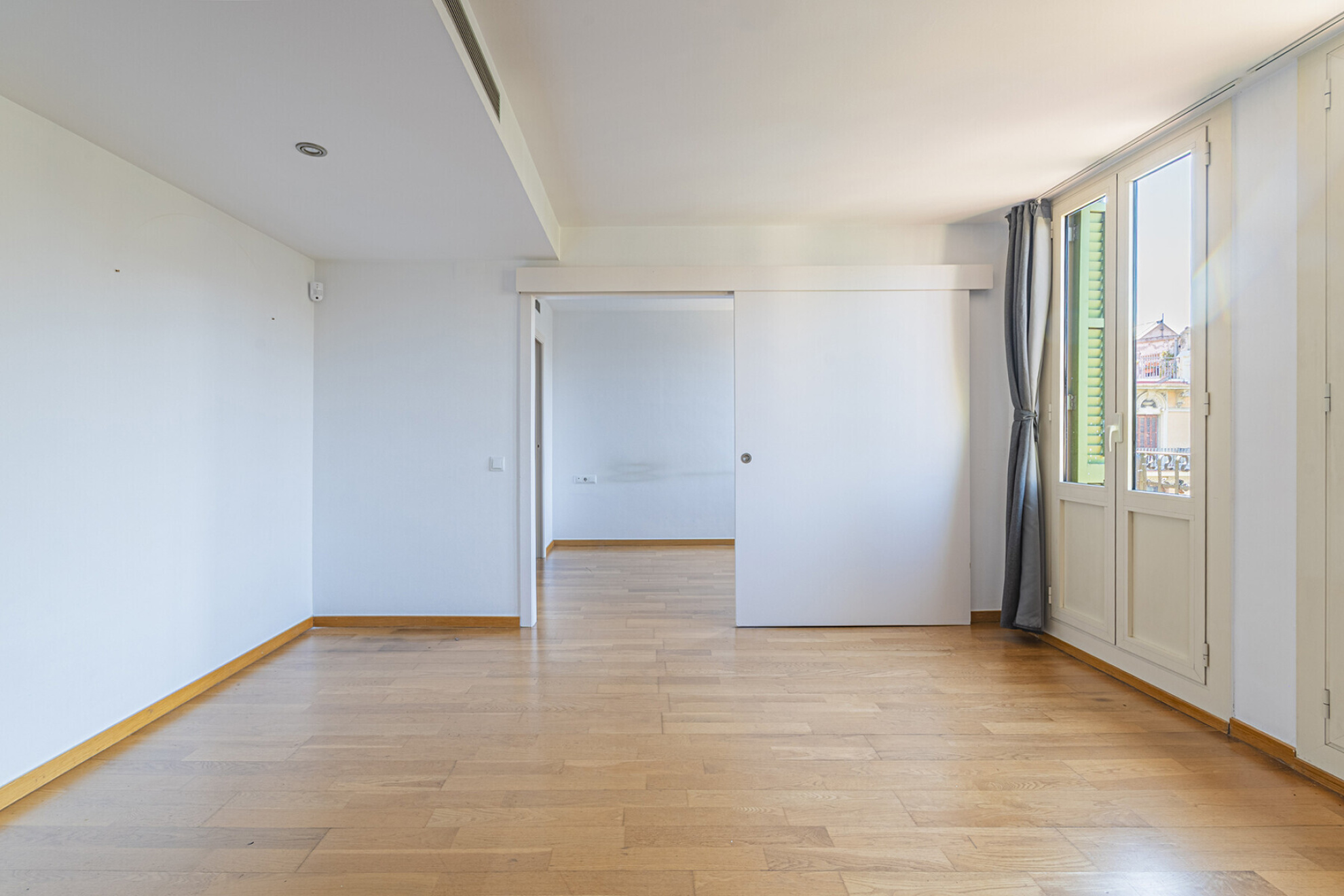  Bright top-floor apartment with a private terrace in Eixample - 物件實景