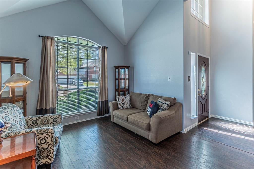 Flower Mound, Texas, 75028, United States, 5 Bedrooms Bedrooms, ,3 BathroomsBathrooms,Residential,For Sale,2028396