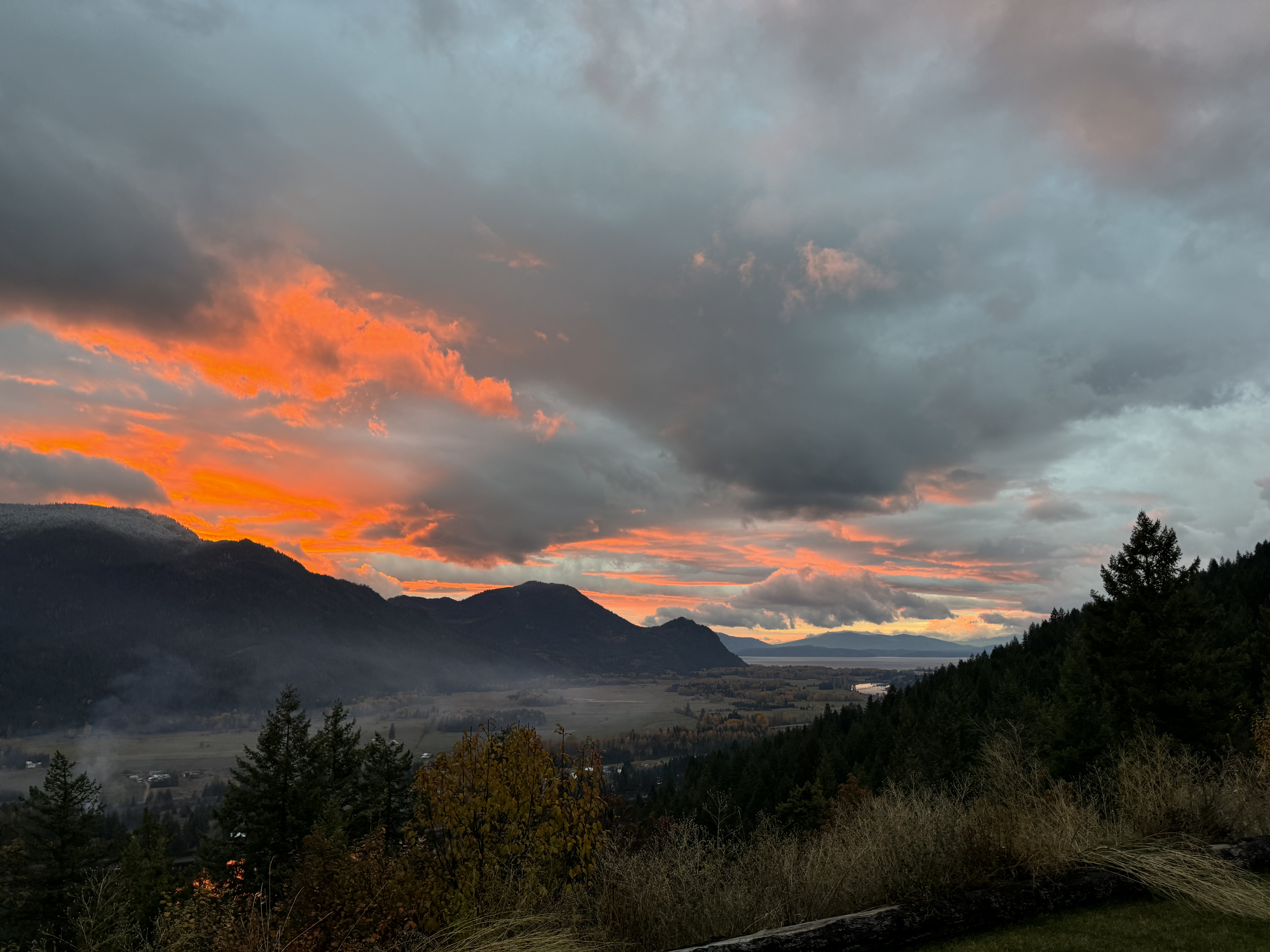 Clark Fork, Idaho, 83811, United States, 3 Bedrooms Bedrooms, ,2 BathroomsBathrooms,Residential,For Sale,1975167