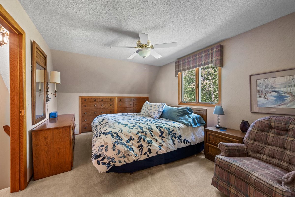 Lead, South Dakota, 57754, United States, 4 Bedrooms Bedrooms, ,3 BathroomsBathrooms,Residential,For Sale,1975195