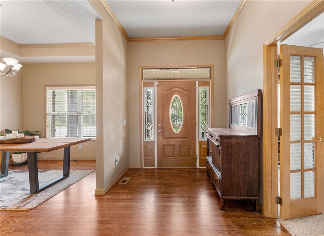 Bella Vista, Arkansas, 72715, United States, 3 Bedrooms Bedrooms, ,4 BathroomsBathrooms,Residential,For Sale,1942252