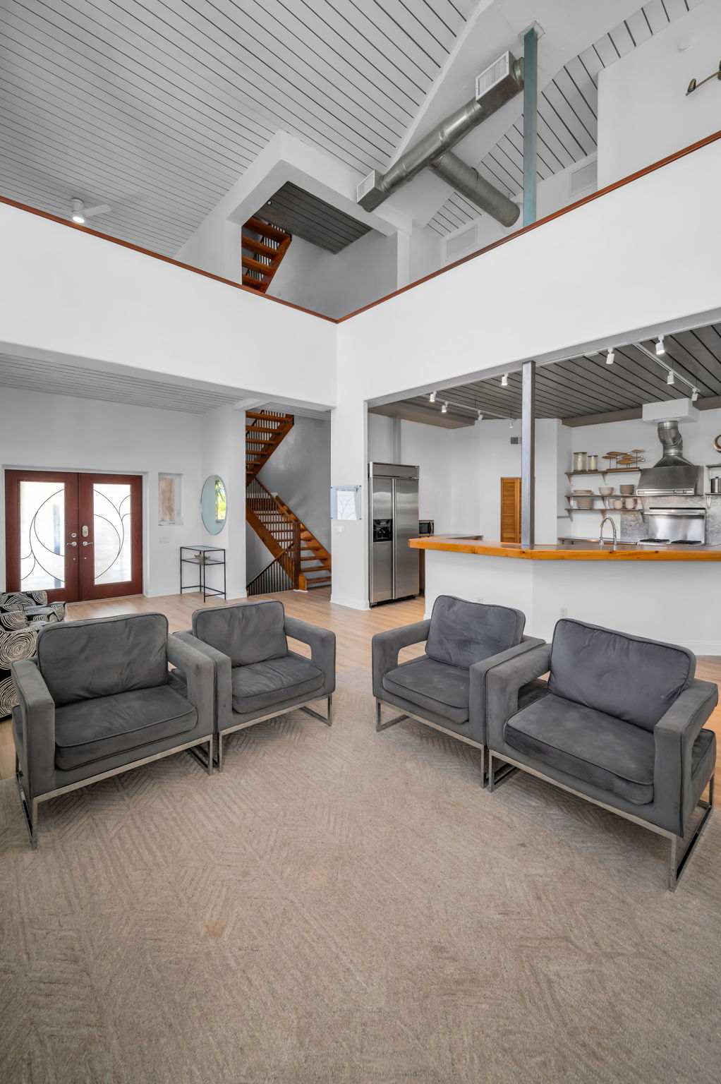 Treasure Island, Florida, 33706, United States, 3 Bedrooms Bedrooms, ,3 BathroomsBathrooms,Residential,For Sale,1996419